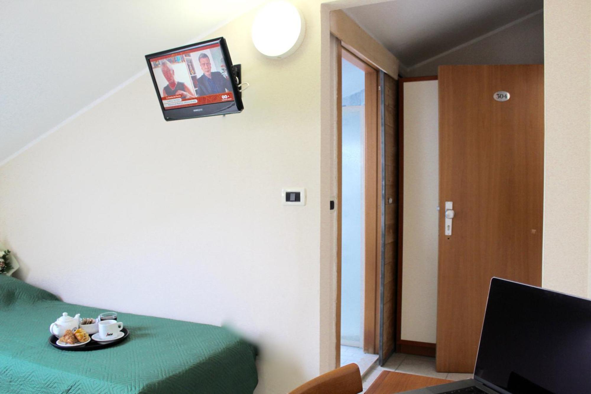 Blue Loft Hotel Чезенатико Экстерьер фото