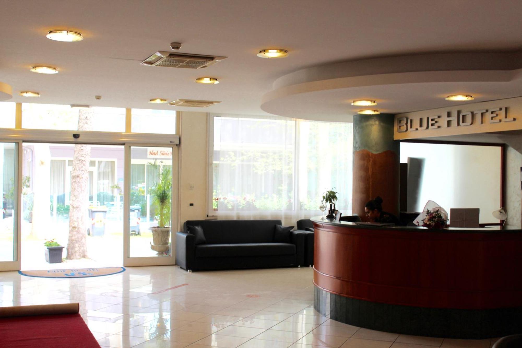 Blue Loft Hotel Чезенатико Экстерьер фото