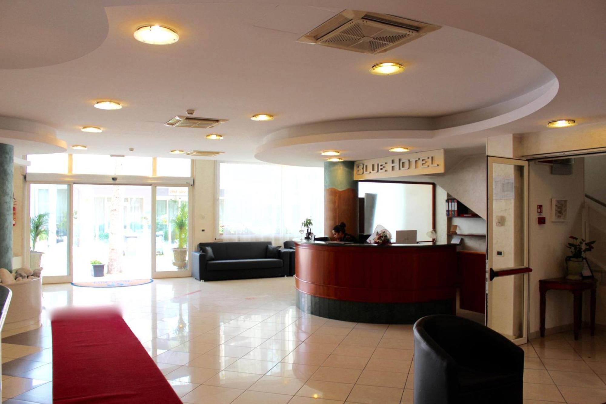 Blue Loft Hotel Чезенатико Экстерьер фото