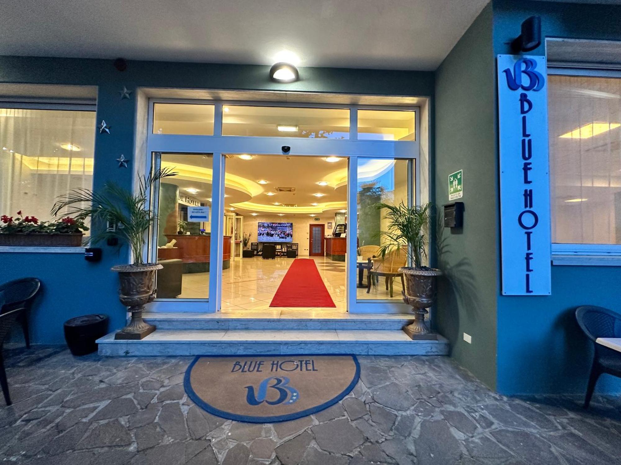 Blue Loft Hotel Чезенатико Экстерьер фото